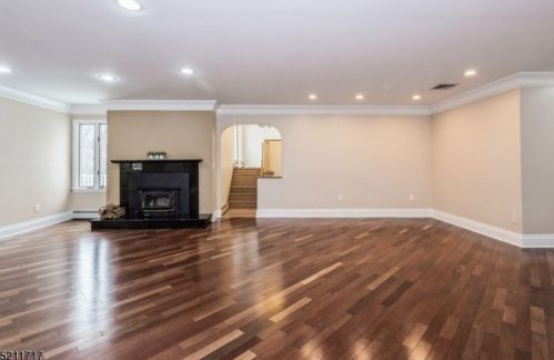 10 Mountainside Dr, Dover NJ  07869-2217 exterior