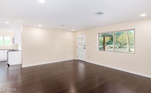 1427 El Camino Dr, Phoenix AZ 85051-4626 exterior