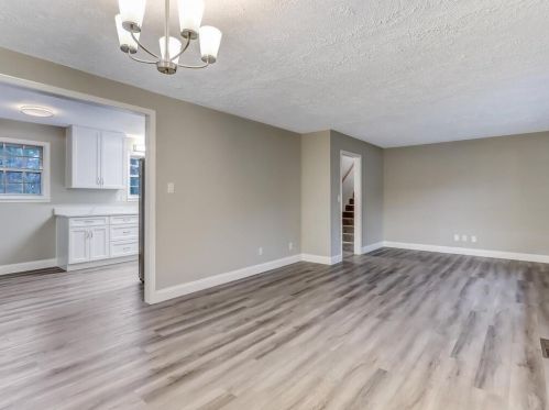 3318 Springdale Forrest Cir, Gainesville GA 30506-4212 exterior