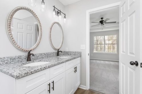 320 Emerald Grn Ct, Atlanta GA 30349-8420 exterior