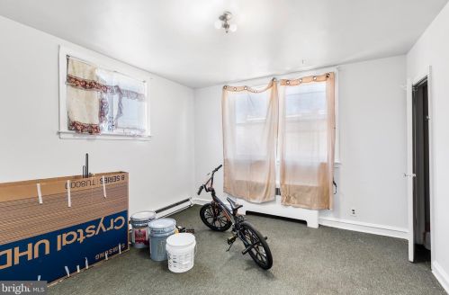 1301 Greeby St, Philadelphia PA 19135-2604 exterior