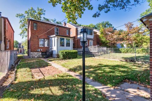 6619 Bancroft Ave, Saint Louis MO 63109-1204 exterior