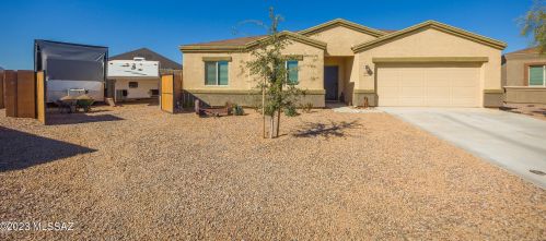 7484 Calle Colado, Tucson AZ  85757-6439 exterior