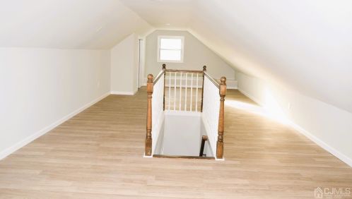 38 Wall St, Metuchen NJ  08840-2858 exterior