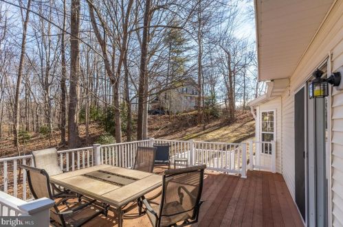 1501 Abbey Ln, Huntingtown MD 20639-2308 exterior