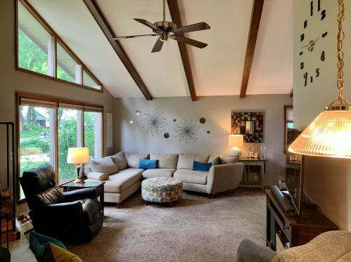 4122 96th St, Milwaukee, WI 53222-1529