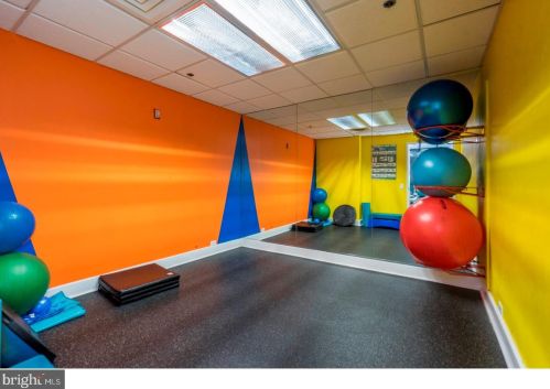 2001 Hamilton St, Philadelphia PA 19130-4298 exterior