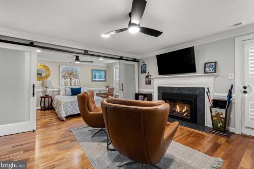 1544 Hampton Hill Cir, Mc Lean VA  22101-6021 exterior