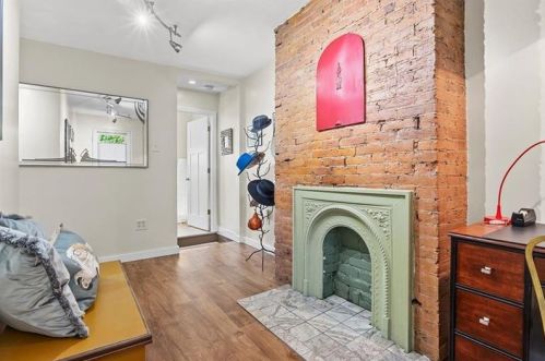 187 42 St, Pittsburgh PA 15201-3137 exterior