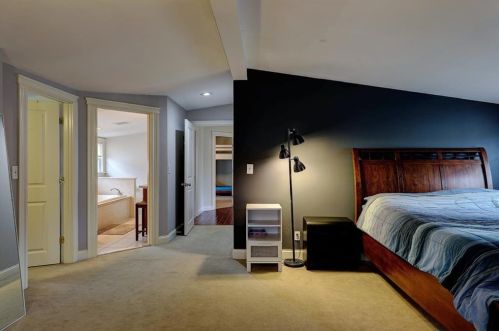 101 Whitford Ave, Providence RI  02908-3437 exterior