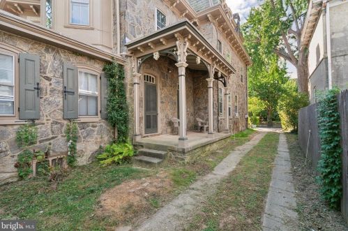 5911 Greene St, Philadelphia PA 19144-2540 exterior