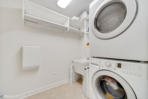 6717 Keating Ave, Chicago IL 60629-5649 exterior