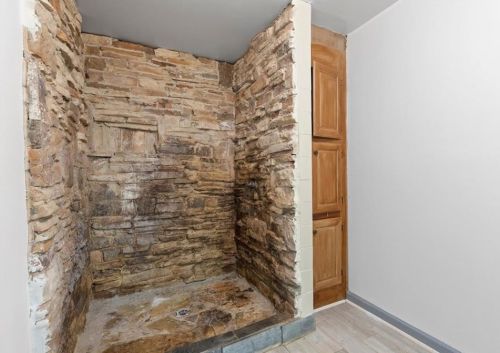 3270 Joe Parker Rd, Gainesville GA 30507-7993 exterior