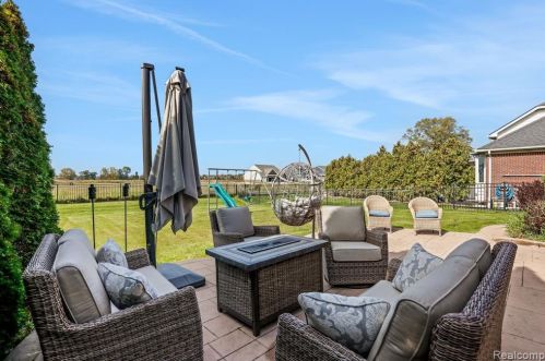 52129 Monaco Dr, Macomb Township MI  48042-6023 exterior