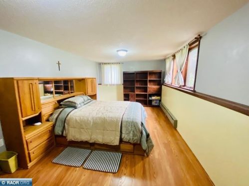 520 41 St, Hibbing MN 55746-3282 exterior