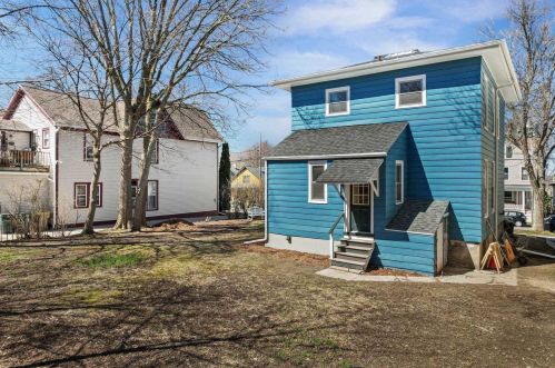 945 Jenifer St, Madison WI  53703-3521 exterior