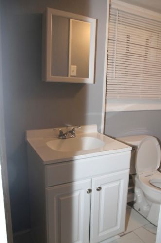 6938 Campbell Ave, Chicago IL 60645-4604 exterior