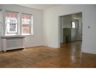 2015 Wightman St, Pittsburgh PA  15217-2017 exterior