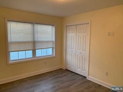 45 Summit Ave, Outwater NJ  07026-2813 exterior