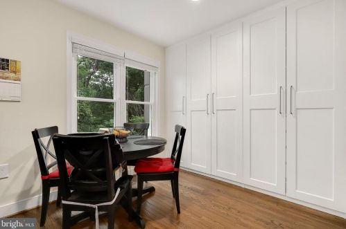 3815 White Post Ct, Alexandria VA 22304-6357 exterior