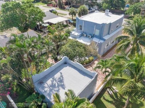 331 1 Ave, Boynton Beach FL 33435-4006 exterior