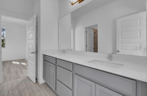 32 Great Heron Way, Bluffton SC 29909-7047 exterior