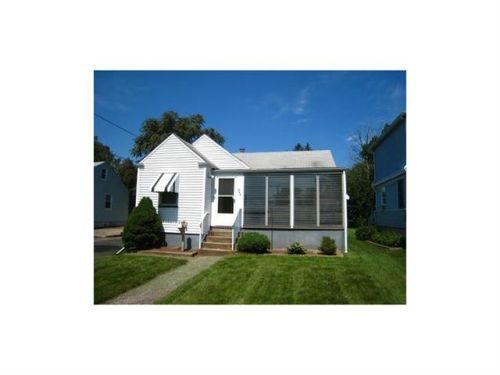 340 Penfield Pl, Green Brook NJ  08812-1628 exterior