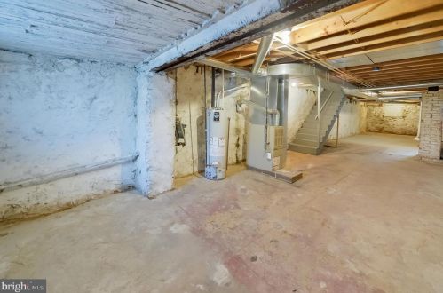 5450 Catharine St, Philadelphia PA 19143-2606 exterior