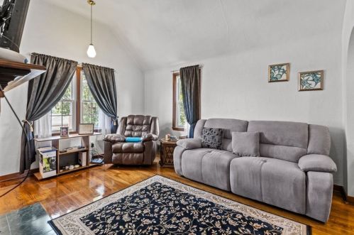 6739 Madison Ave, Pittsburgh PA 15122-2737 exterior