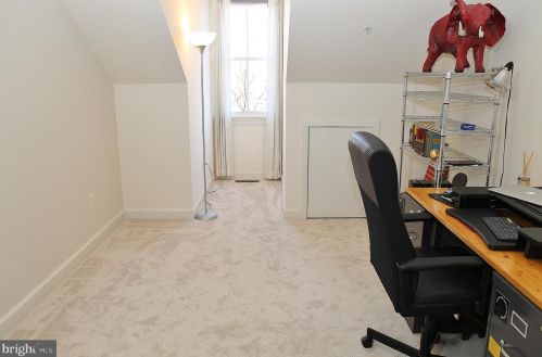 422 Royal St, Alexandria VA  22314-2335 exterior