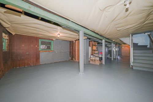 5257 Bishop St, Chicago IL 60827-5705 exterior