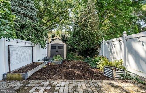 273 Hermitage St, Philadelphia PA  19127-1012 exterior