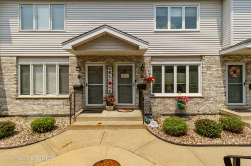 10449 Kedzie Ave, Chicago, IL 60655-2045