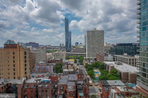 118 21st St, Philadelphia PA 19103-4431 exterior