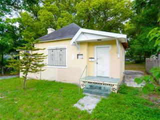 2905 Ola Ave, Tampa FL  33602-1318 exterior