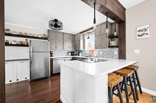 312 7th St, Duluth MN 55805-1328 exterior