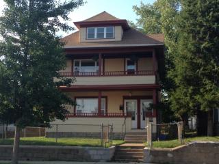 1457 Sherburne Ave, Saint Paul MN  55104-2414 exterior
