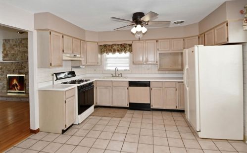 4645 115 Pl, Chicago IL 60803-2249 exterior