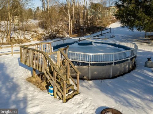 476 Belmont St, Pottstown PA 19464-5125 exterior