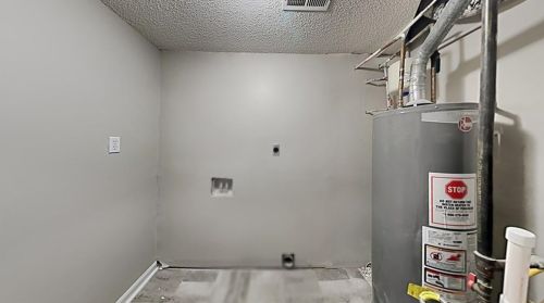 2821 Marksman Trl, Austell GA 30106-8015 exterior