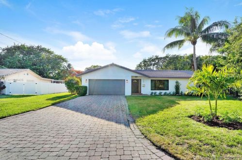 1231 6th Ave, Boca Raton FL  33432-2530 exterior