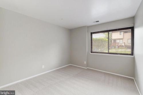 1758 Westwind Way, Mc Lean VA 22102-1612 exterior