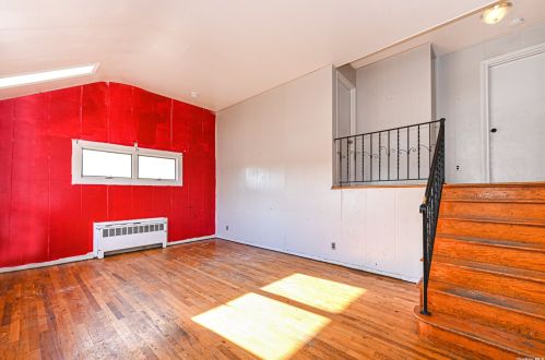 50 Great East Neck Rd, Babylon NY 11704-7631 exterior