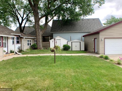 4672 Lk Sarah Dr, Maple Plain MN 55359-8728 exterior