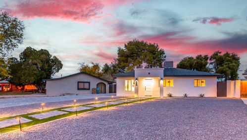 1124 Colter St, Phoenix AZ  85013-1926 exterior