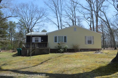 227 Jackson Pne Rd, Jackson Twp NJ 08527-2946 exterior