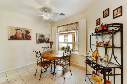 24032 Lakeway Cir, Chandler AZ 85248-7312 exterior