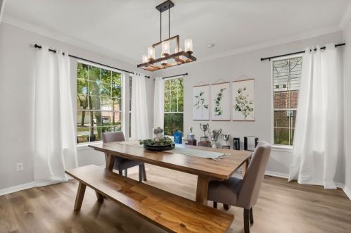 14 Sunny Oaks Pl, Conroe TX 77385-3663 exterior