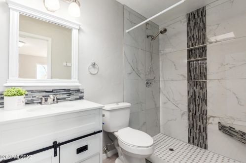 1841 Arroyo Vista Dr, Tucson AZ 85718-5429 exterior