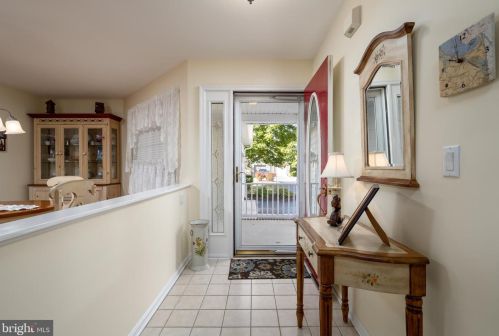 237 Lakeside Dr, Lewes DE 19958-8993 exterior